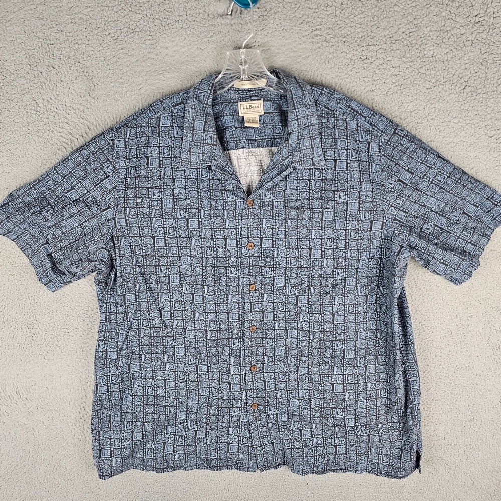 L.L. Bean Button-Up Men XXL Blue Geometric Traditional Fit Short Sleeve Shirt